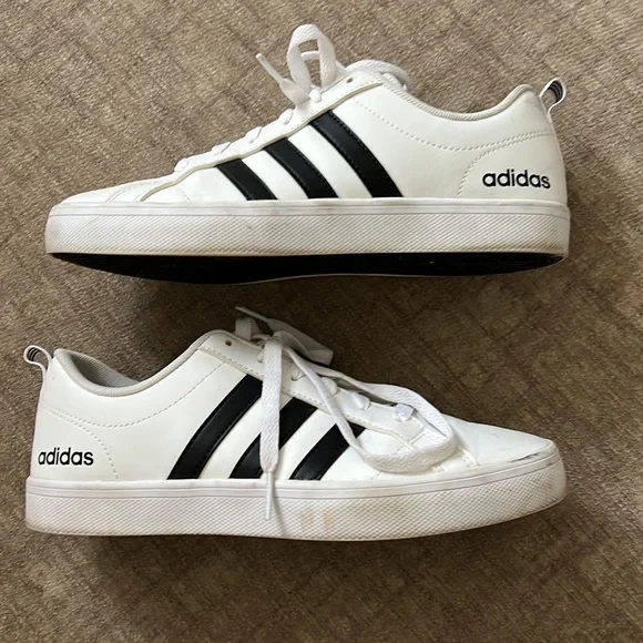 adidas gazelle silver green womens Smell Less Odor Absorbers